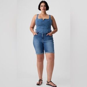 NWT GAP 9” High Rise Blue Denim Bermuda Shorts